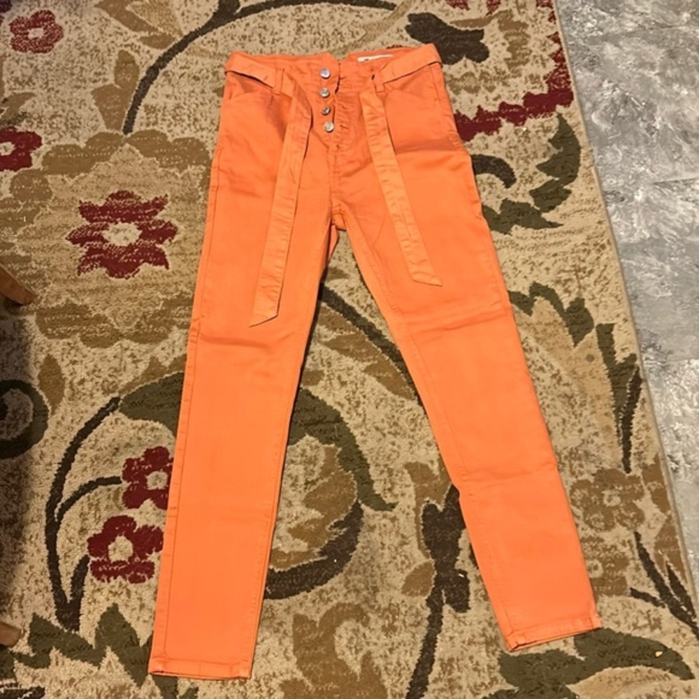 Black label jeans